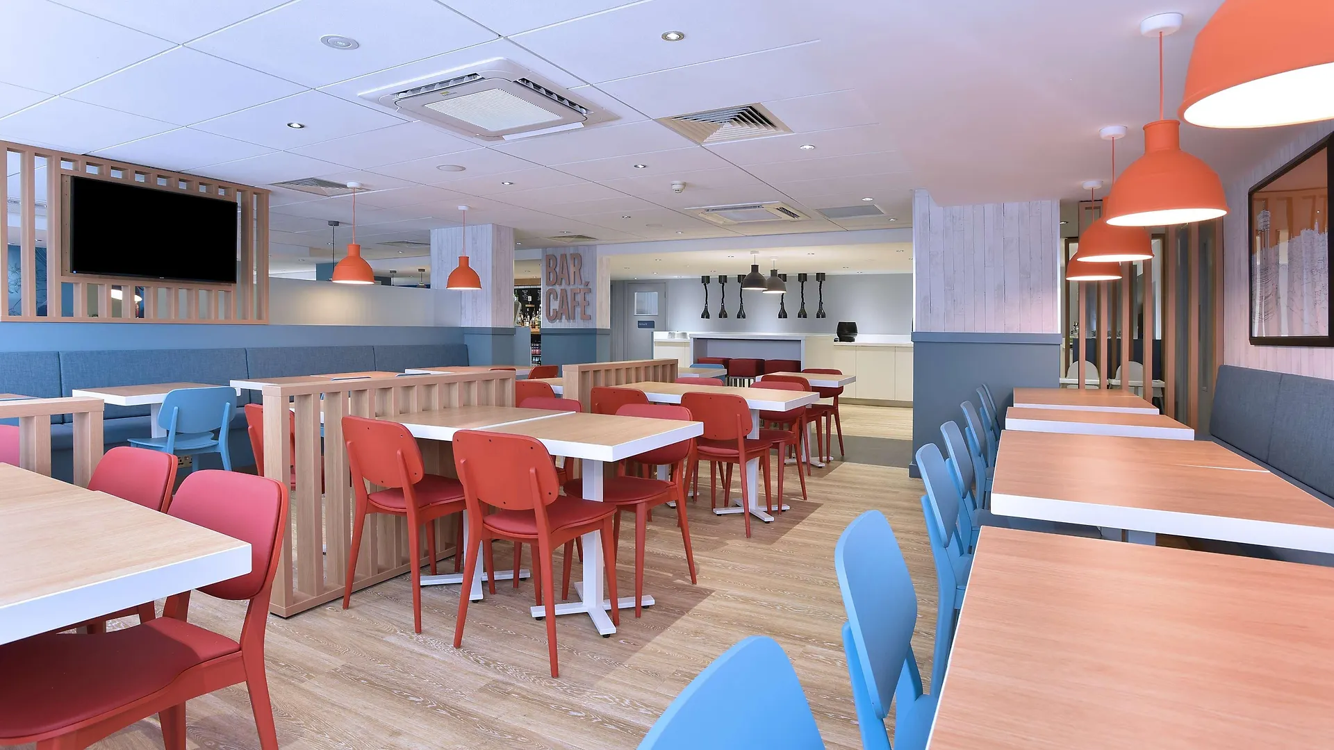 Travelodge Edinburgh Central Hotel