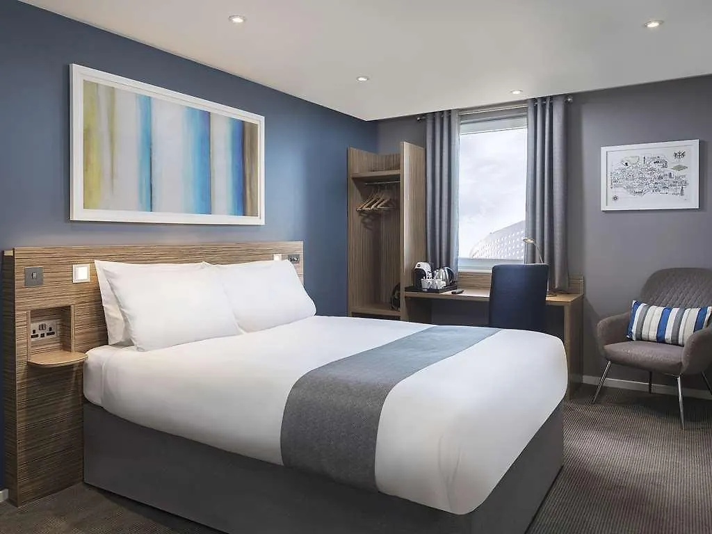 Travelodge Edinburgh Central