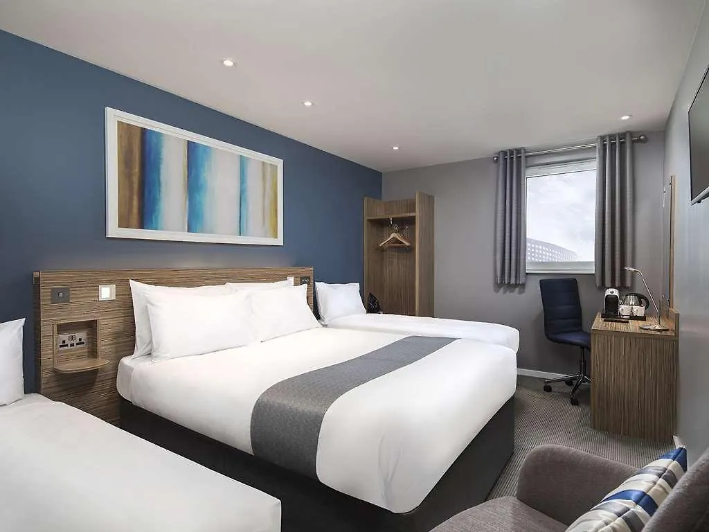 Travelodge Edinburgh Central